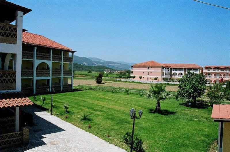 Elpida City Hotel Serrai Exteriör bild
